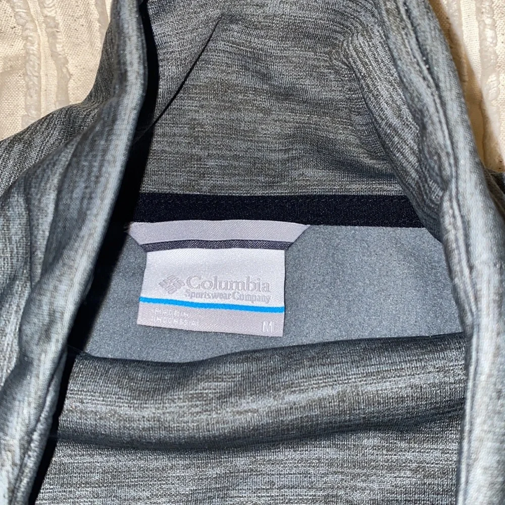 Sweater - Picture 3 of 3